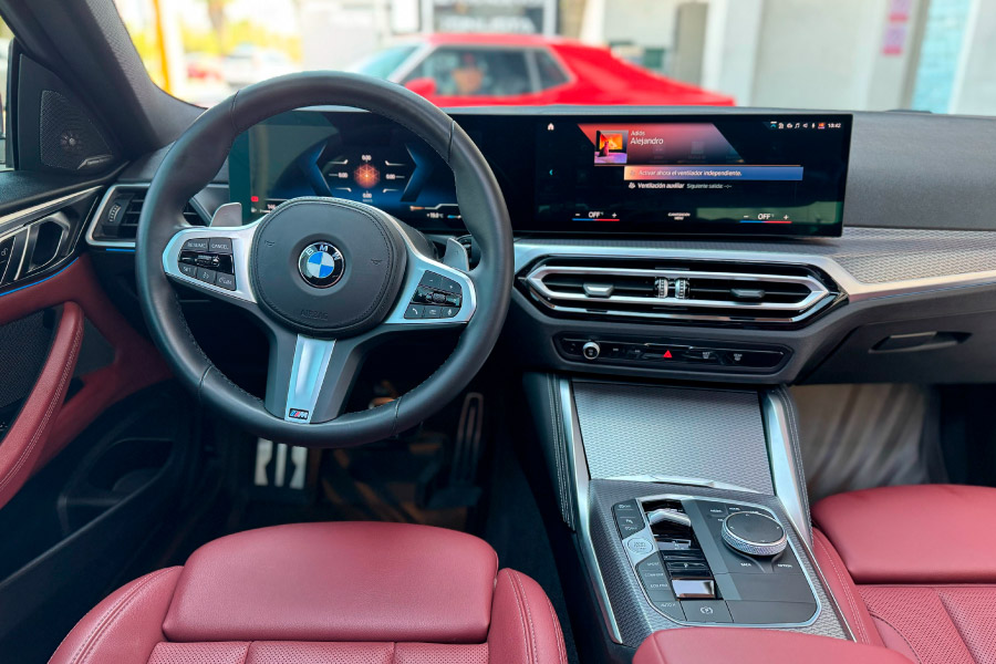 BMW-12