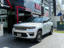 JEEP GRAND CHEROKEE SUMMIT 2024